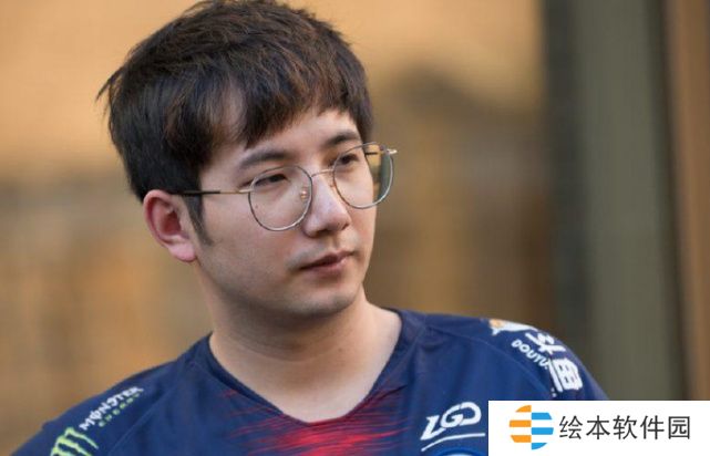 Fy直播表示不会去Gaozu，自己需要直播还债